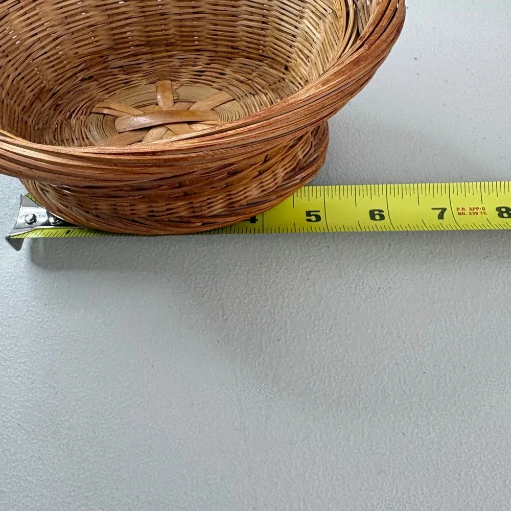 N/A handcrafted wicker